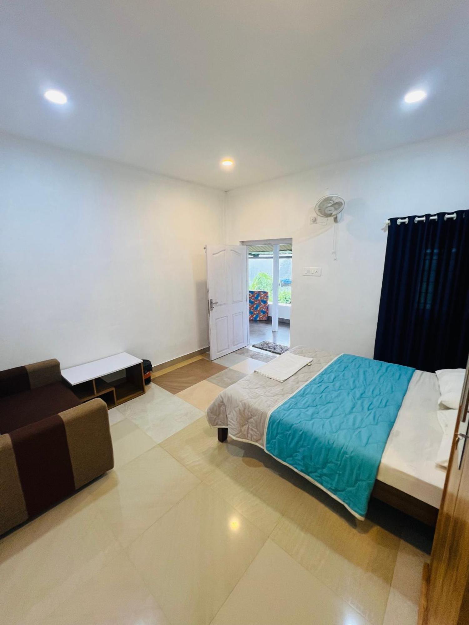 7Fort Homestay Athirappilly Eksteriør bilde