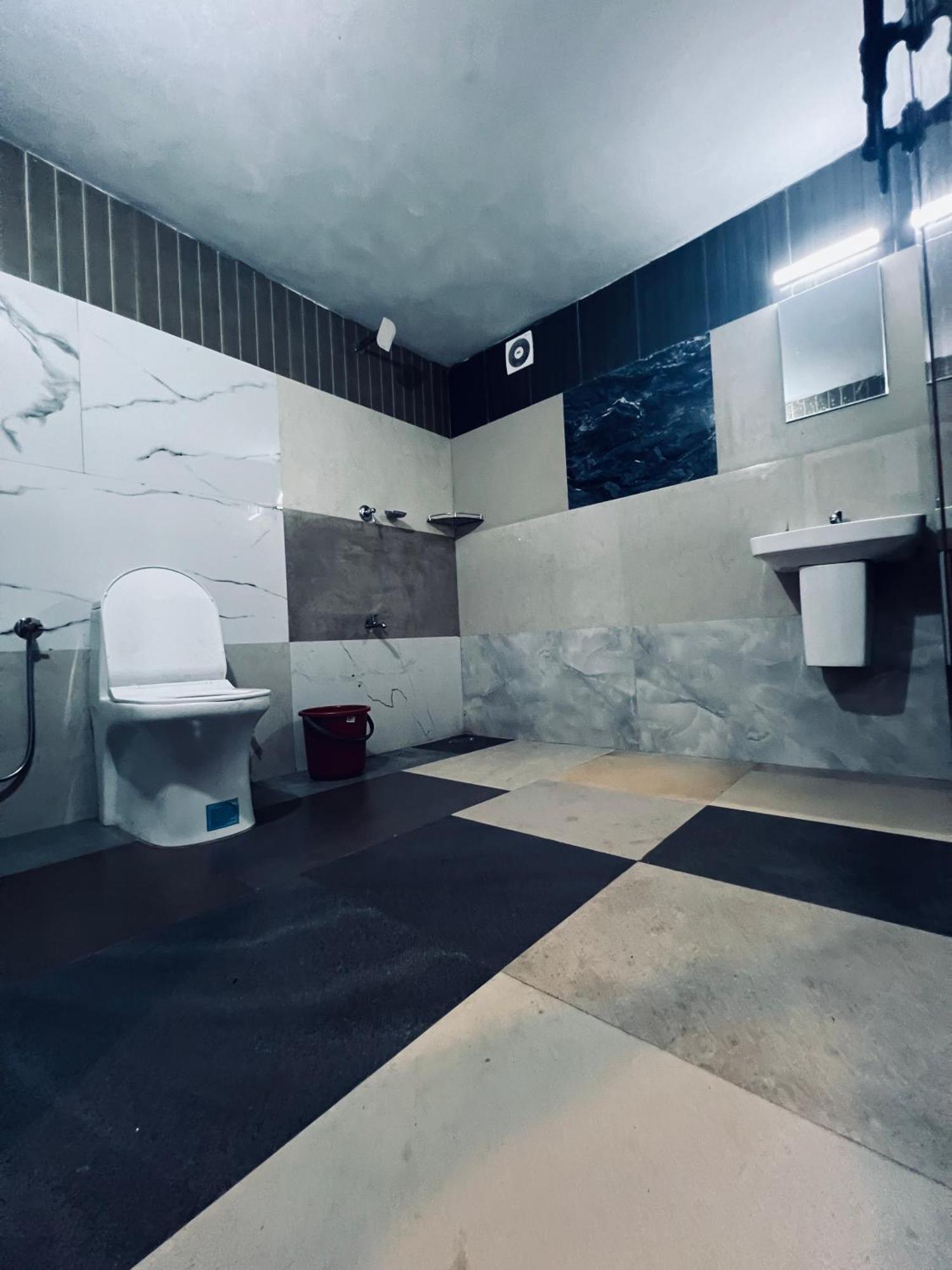 7Fort Homestay Athirappilly Eksteriør bilde