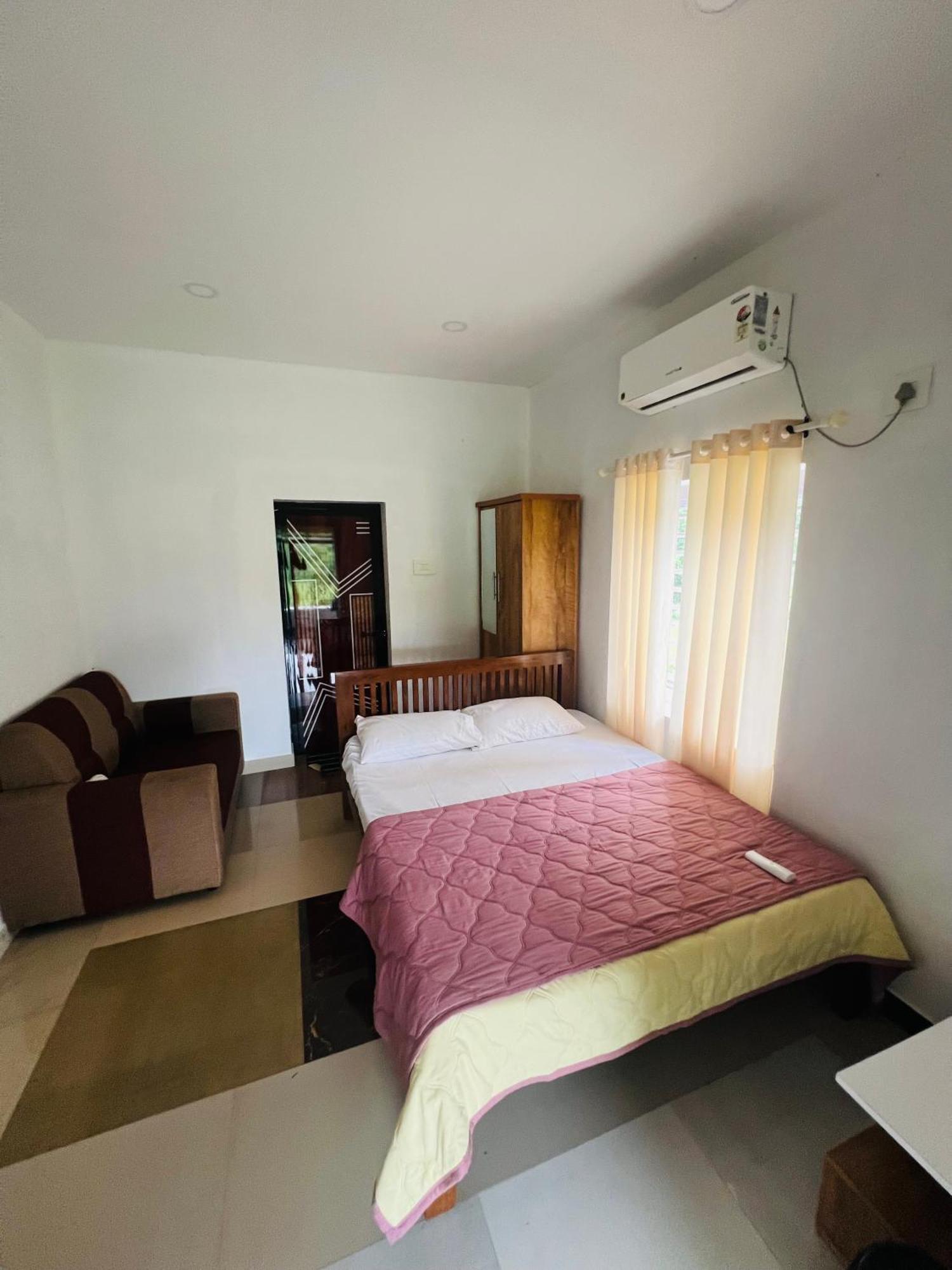 7Fort Homestay Athirappilly Eksteriør bilde